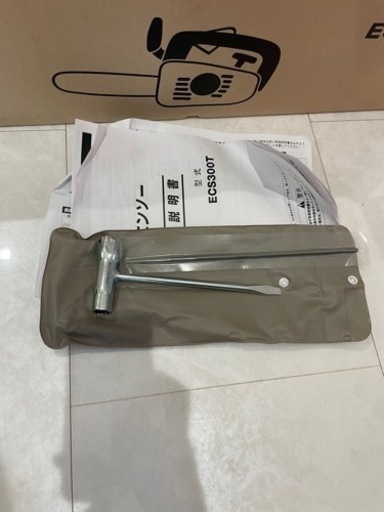 未使用品　エコー　ECHO  やまびこ　エンジン　チェーンソー　ECS300T