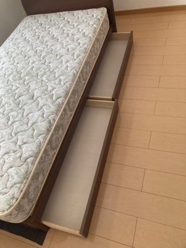 フランスベッド　マット付き　シングルサイズ