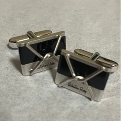 Valentino Rudy ネクタイピン　カフスボタンセットの画像