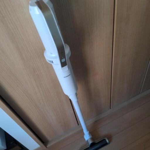 充電式スティッククリーナー　超軽量1.2kg