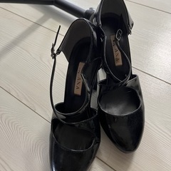 ダイアナのヒール　お譲りします。