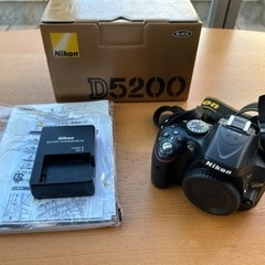 Nikon デジタル一眼レフカメラ D5200 ボディー ブラッ...