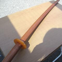 ☆木刀 木剣 bokken 握るだけで身が引き締まる 収納バッグ付き(ブラック)◆稽古から護身用までの画像