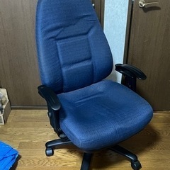中古のイス
