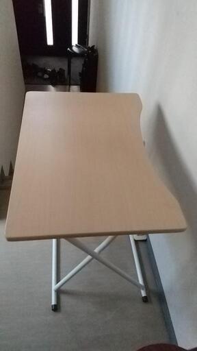 折り畳み式ハイテーブル