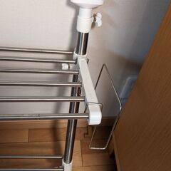 突っ張り棒　キッチン水切りラック（高さ、幅とも可変）の画像