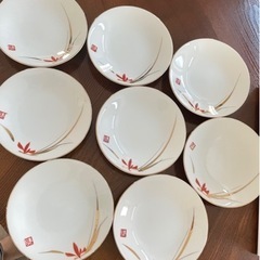 【中古】100円均一和皿の画像