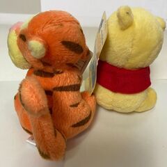 くまのプーさんとティガーノぬいぐるみセットの画像