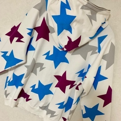 横浜限定⭐︎アベインシングエイプ　パーカー　ジップアップ