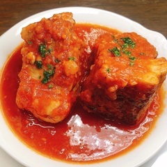 お惣菜のパッキング作業。の画像