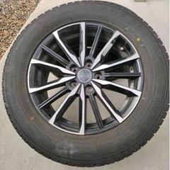 スタッドレスタイヤホイール4本セット 225/65R17の画像