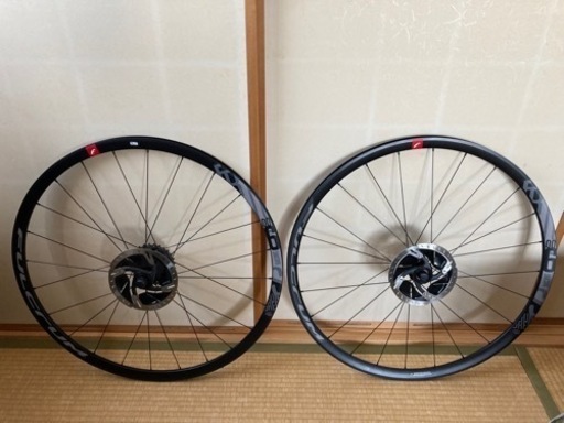 ロードバイク、クロスバイク、ディスク用ホイールフルクラムRacing600