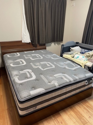 収納付きダブルベット(3年前にOK家具で購入)