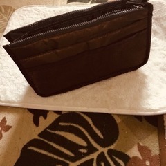 新品未使用小物入れバックインバックの画像