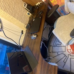 L字デスク(横:140cm、奥行き:短:45cm、長:75cm、高さ:75cm)の画像