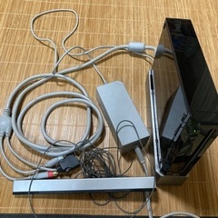 ジャンク品　Wii クロ　Wiifitボードあり　あげますの画像
