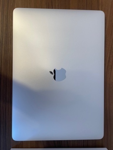 MacBook Air M1 メモリ8GB ストレージ512GB