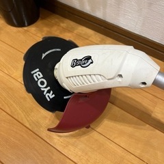 B-Share 充電式刈払機（取り引き中）の画像