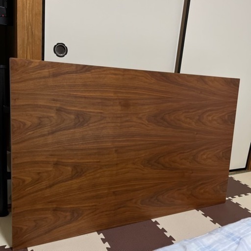 昇降式テーブル