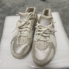 nike スニーカー　ハラチ　24cm