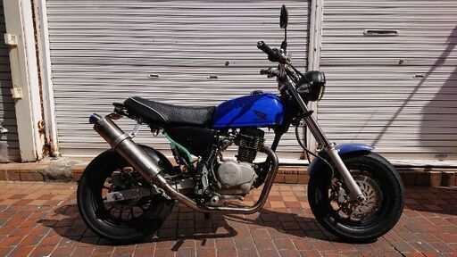 エイプ100 前後ディスクブレーキ カスタム車両