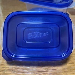 プラスチック容器3個セットの画像