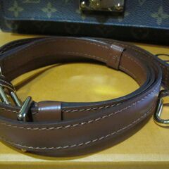 【ＬＶバッグ】メンズ・レディース　超美レア品　セカンド・ショルダーバッグ兼用で使えますの画像