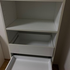 IKEA BILLY 本棚　収納棚の画像