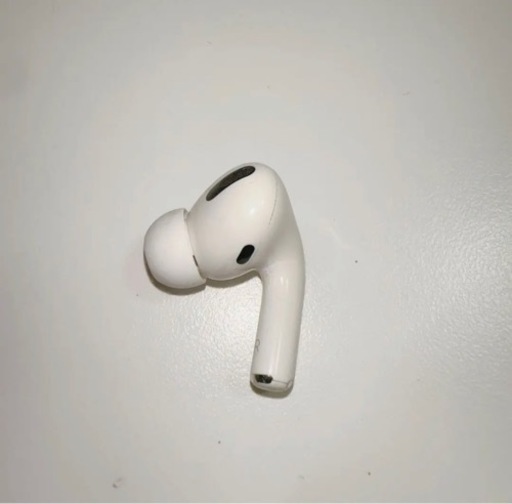 正規品 AirPods pro エアーポッズプロ 右耳 A2084 楽天市場】AirPods Pro 第一世代 新品未使用 単品『片耳 左耳 右耳 