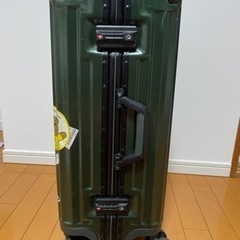 【まだ使える！】味が出るスーツケースの画像