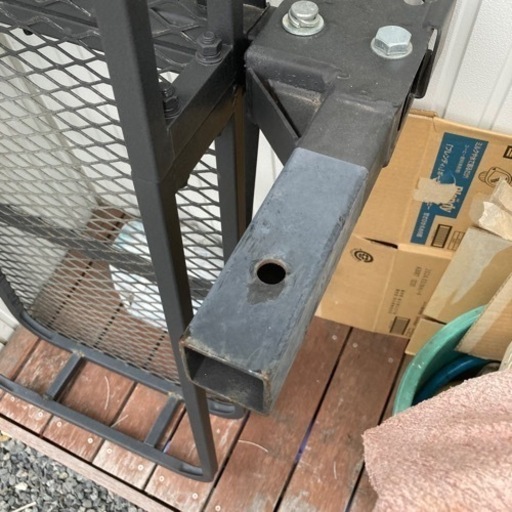 ヒッチキャリア