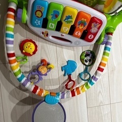 フィッシャープライス(fisher price) あんよでキック! 4WAYバイリンガル・ピアノジムの画像