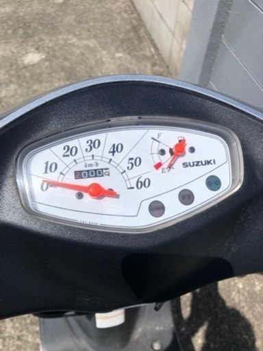 スズキ　アドレス50cc シルバーメタ