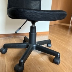 デスクワーク用チェアの画像