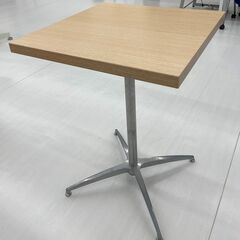 【引き渡し予定済】カフェテーブル（ハイテーブル）②
