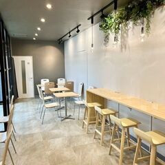 自家栽培のレタスを使ったサラダ・サンドイッチがメインのおしゃれなCafeで働きませんか？の画像