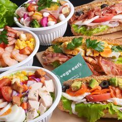 自家栽培のレタスを使ったサラダ・サンドイッチがメインのおしゃれなCafeで働きませんか？の画像