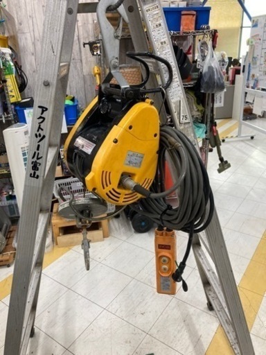 中古品 □ RYOBI ウインチ WI-61C（31M）□ 吊り □ ITAQLSBCUPAD