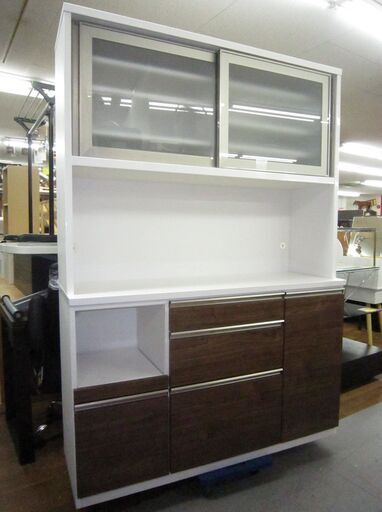 R605 三幸ジャパン キッチンボード、食器棚、幅140cm Used