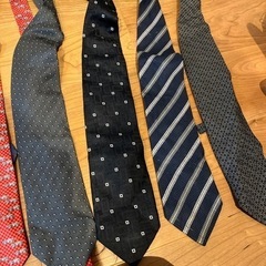 ブランド8本セット！アルマーニ、フェラガモなどの画像