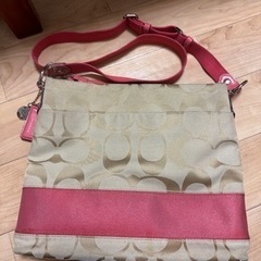 値下げセール！もう一声という方はメッセください！コーチのバックだします！の画像