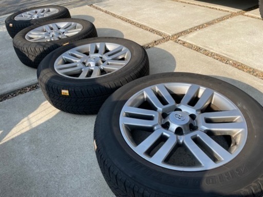 FJクルーザー　ファイナルエディション　タイヤ　純正20インチ　純正ホイールロックセット