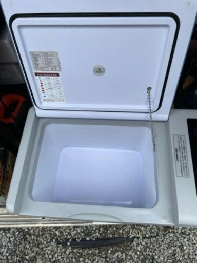 車載冷蔵庫