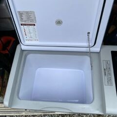 車載冷蔵庫の画像