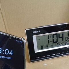 正常作動品　電波時計 (デジタル掛/置兼用時計) シチズン CITIZEN 　電池式　置き時計 デジタル パルデジットエース (8RZ133-002） の画像