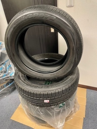 中古タイヤ（215/60R17 96H 17）