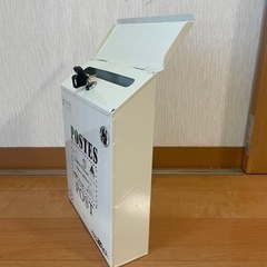 【取引中】おしゃれな郵便ポストの画像