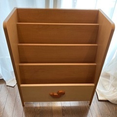 絵本棚