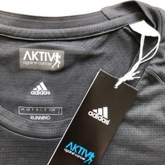 値下‼️新品！ adidas 半袖T  黒Lの画像