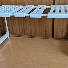 ニトリ　たて横伸縮 押入れ整理ラック CHSの画像